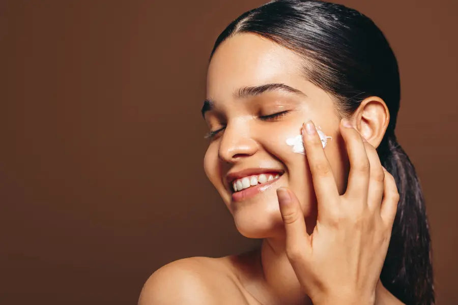 Revitalise Your Skin: Exploring the Benefits of Moisturizers For Dry Skin